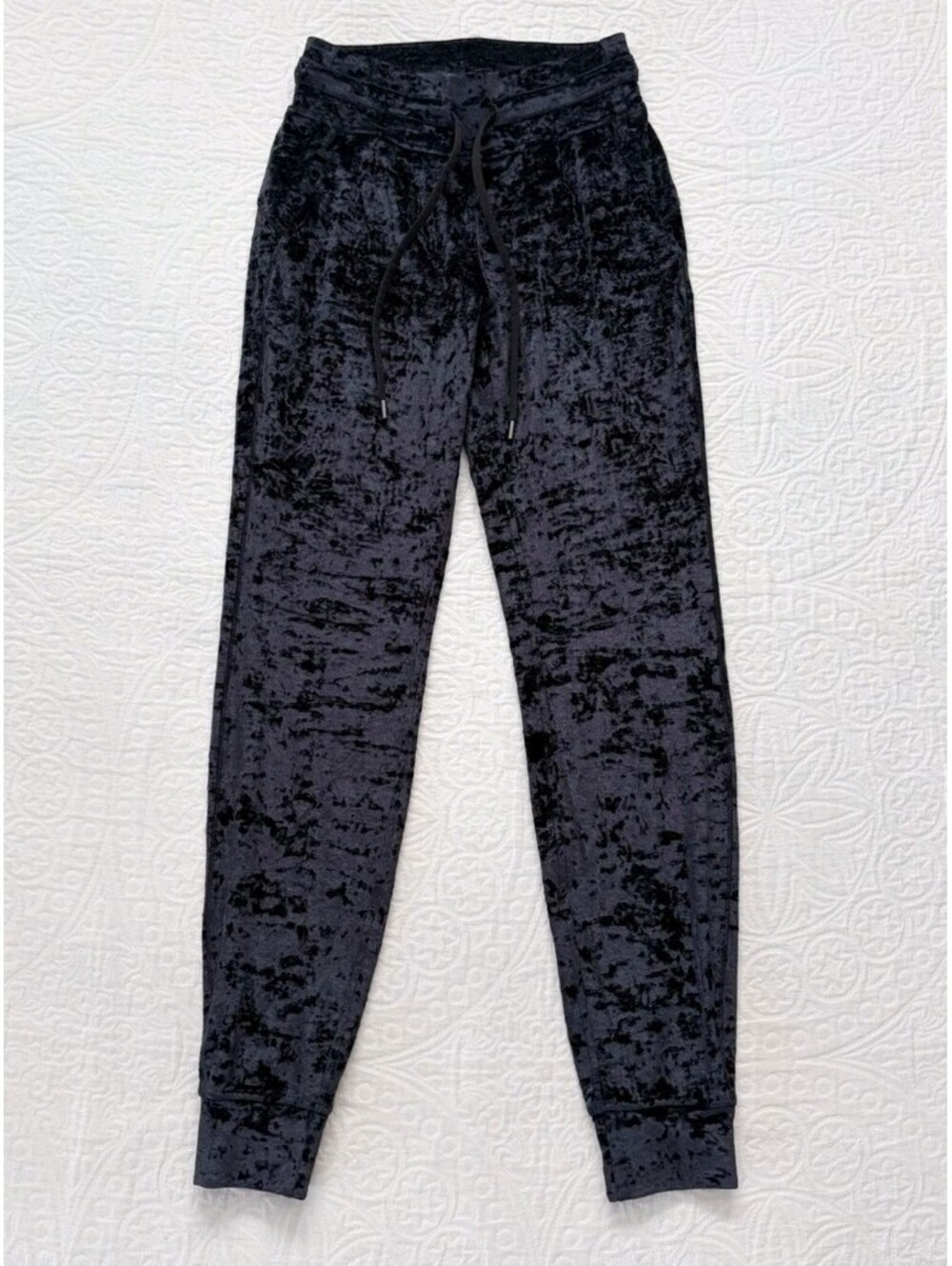 Lululemon Ready To Crush Joggers Sz 6 Black  Athleisure Crushed Velvet Grunge